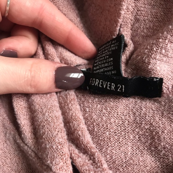 cropped pink sweatshirt - Picture 3 of 4